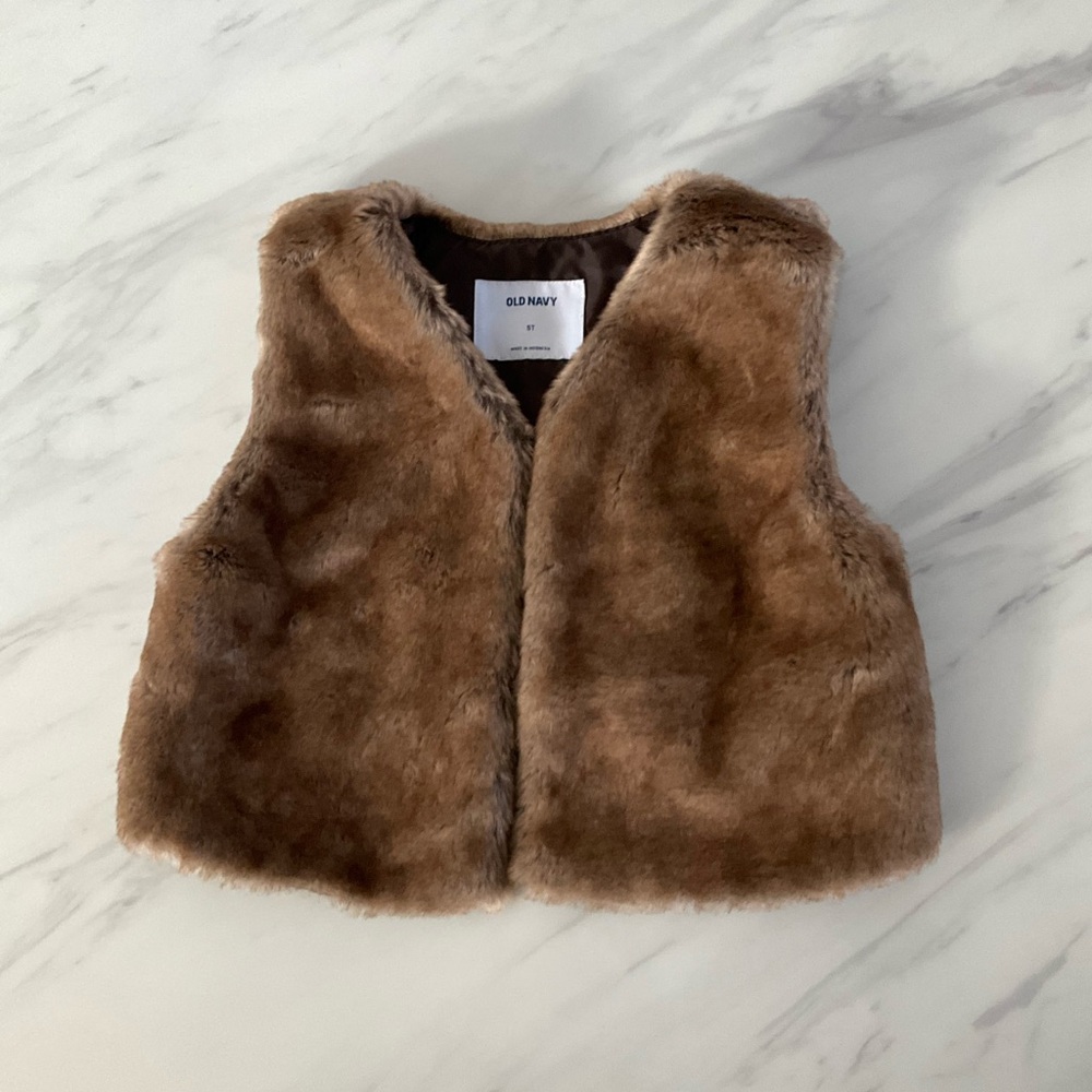 Old Navy Kids Faux Fur Vest - Brown